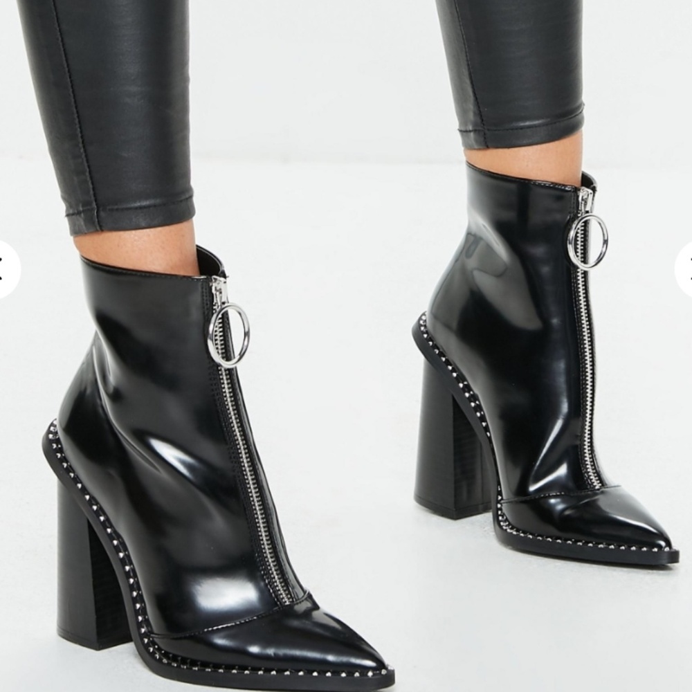 Missguided zip front ring pull boots